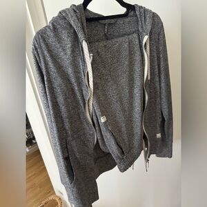 Vuori Gray Zip-Up Hoodie Jogger Set XS comfortable like new